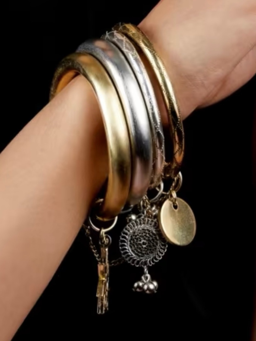 NWOT: Stacked Gold and Silver Women's Bangle, Bracelet Set